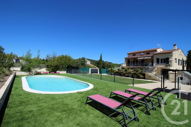 Appartement F4 à vendre - 8 pièces - 160.0 m2 - ORGON - 13 - PROVENCE-ALPES-COTE-D-AZUR - Century 21 Coeur De Provence Appartement F4 à vendre - 8 pièces - 160.0 m2 - ORGON - 13 - PROVENCE-ALPES-COTE-D-AZUR - Century 21 Coeur De Provence