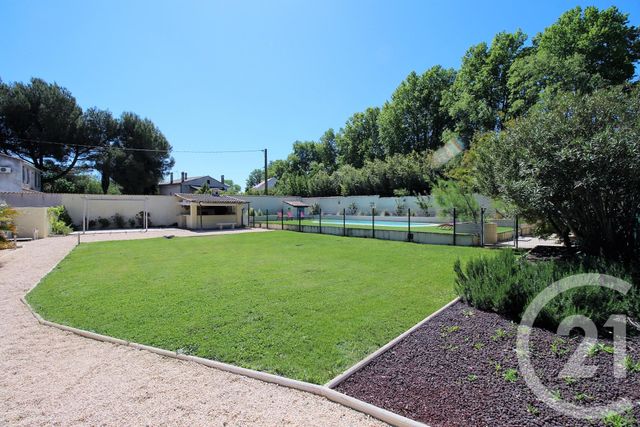 Appartement F4 à vendre - 8 pièces - 160.0 m2 - ORGON - 13 - PROVENCE-ALPES-COTE-D-AZUR - Century 21 Coeur De Provence Appartement F4 à vendre - 8 pièces - 160.0 m2 - ORGON - 13 - PROVENCE-ALPES-COTE-D-AZUR - Century 21 Coeur De Provence