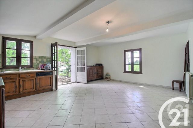 maison à vendre - 5 pièces - 160.0 m2 - CHEVAL BLANC - 84 - PROVENCE-ALPES-COTE-D-AZUR - Century 21 Coeur De Provence maison à vendre - 5 pièces - 160.0 m2 - CHEVAL BLANC - 84 - PROVENCE-ALPES-COTE-D-AZUR - Century 21 Coeur De Provence