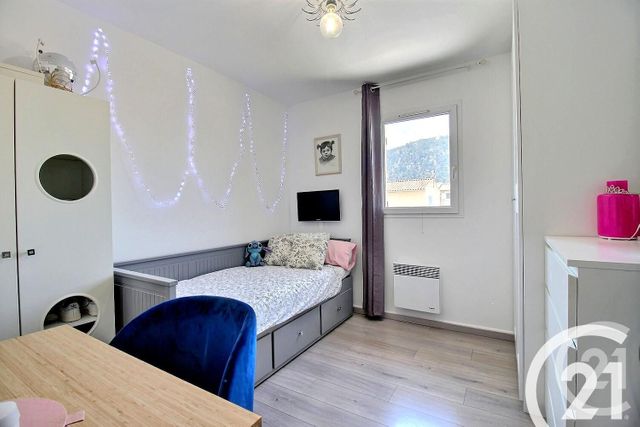 Afficher la photo en grand maison à vendre - 4 pièces - 88.4 m2 - ROBION - 84 - PROVENCE-ALPES-COTE-D-AZUR - Century 21 Coeur De Provence