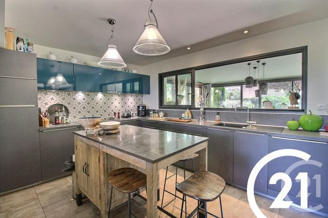 maison à vendre - 7 pièces - 225.0 m2 - CAVAILLON - 84 - PROVENCE-ALPES-COTE-D-AZUR - Century 21 Coeur De Provence