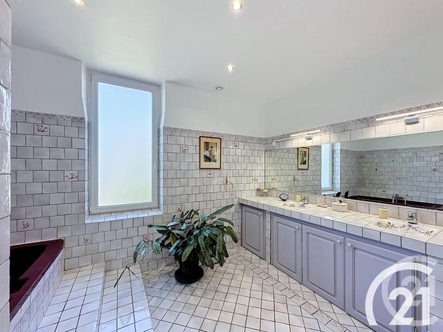 maison à vendre - 10 pièces - 270.12 m2 - CAVAILLON - 84 - PROVENCE-ALPES-COTE-D-AZUR - Century 21 Coeur De Provence