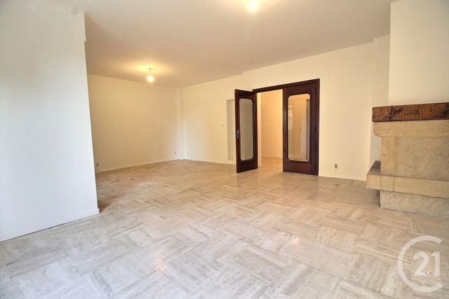 Appartement F4 à louer - 4 pièces - 107.16 m2 - CAVAILLON - 84 - PROVENCE-ALPES-COTE-D-AZUR - Century 21 Coeur De Provence