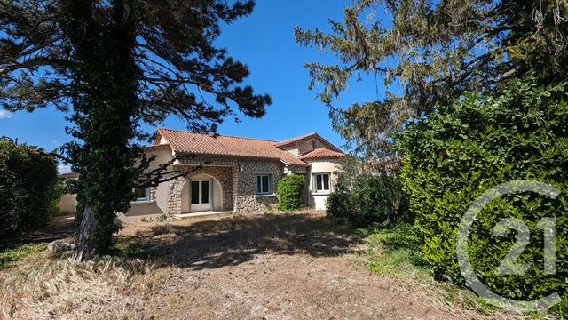Afficher la photo en grand maison à vendre - 7 pièces - 175.0 m2 - CHEVAL BLANC - 84 - PROVENCE-ALPES-COTE-D-AZUR - Century 21 Coeur De Provence