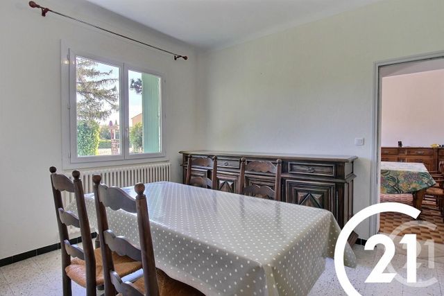 Afficher la photo en grand maison à vendre - 7 pièces - 175.0 m2 - CHEVAL BLANC - 84 - PROVENCE-ALPES-COTE-D-AZUR - Century 21 Coeur De Provence