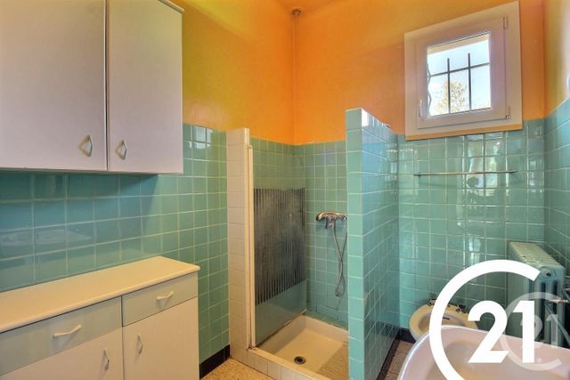 Afficher la photo en grand maison à vendre - 7 pièces - 175.0 m2 - CHEVAL BLANC - 84 - PROVENCE-ALPES-COTE-D-AZUR - Century 21 Coeur De Provence