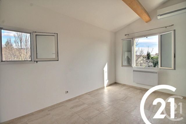 Afficher la photo en grand maison à vendre - 6 pièces - 95.49 m2 - CHEVAL BLANC - 84 - PROVENCE-ALPES-COTE-D-AZUR - Century 21 Coeur De Provence