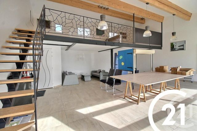 Afficher la photo en grand maison à vendre - 6 pièces - 95.49 m2 - CHEVAL BLANC - 84 - PROVENCE-ALPES-COTE-D-AZUR - Century 21 Coeur De Provence