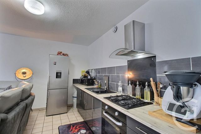 Appartement F4 à vendre - 4 pièces - 82.2 m2 - CAVAILLON - 84 - PROVENCE-ALPES-COTE-D-AZUR - Century 21 Coeur De Provence