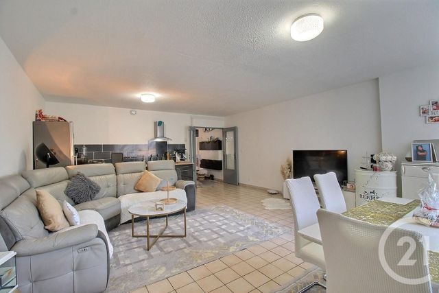 Appartement F4 à vendre - 4 pièces - 82.2 m2 - CAVAILLON - 84 - PROVENCE-ALPES-COTE-D-AZUR - Century 21 Coeur De Provence