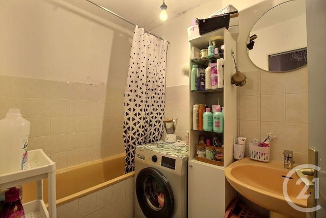 Appartement F4 à vendre - 4 pièces - 82.2 m2 - CAVAILLON - 84 - PROVENCE-ALPES-COTE-D-AZUR - Century 21 Coeur De Provence