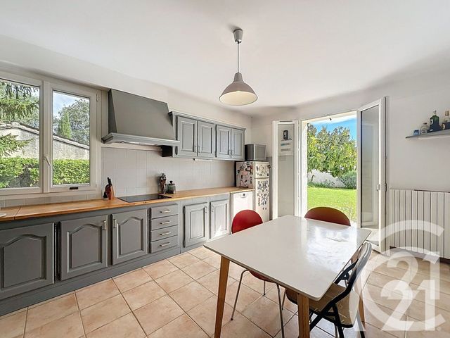 Afficher la photo en grand maison à vendre - 7 pièces - 187.0 m2 - CAVAILLON - 84 - PROVENCE-ALPES-COTE-D-AZUR - Century 21 Coeur De Provence