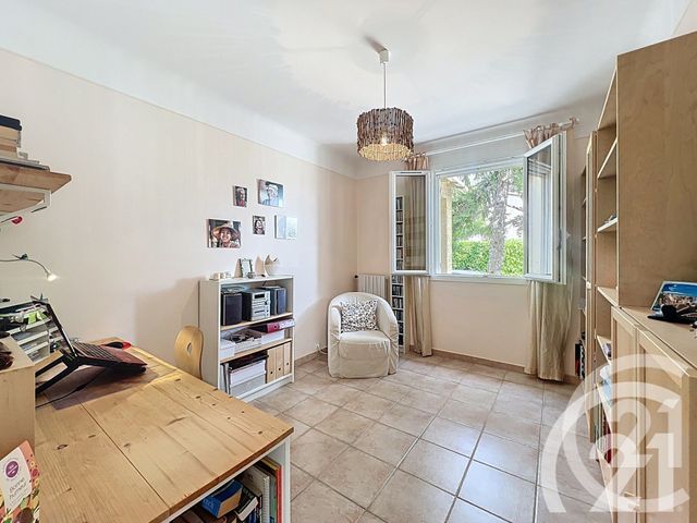 Afficher la photo en grand maison à vendre - 7 pièces - 187.0 m2 - CAVAILLON - 84 - PROVENCE-ALPES-COTE-D-AZUR - Century 21 Coeur De Provence