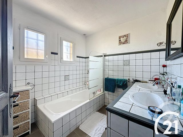 maison à vendre - 5 pièces - 106.2 m2 - CAVAILLON - 84 - PROVENCE-ALPES-COTE-D-AZUR - Century 21 Coeur De Provence