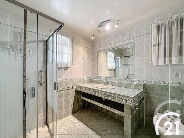 maison à vendre - 6 pièces - 222.85 m2 - ROBION - 84 - PROVENCE-ALPES-COTE-D-AZUR - Century 21 Coeur De Provence