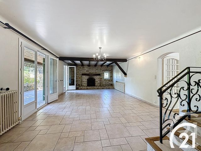 maison à vendre - 6 pièces - 222.85 m2 - ROBION - 84 - PROVENCE-ALPES-COTE-D-AZUR - Century 21 Coeur De Provence