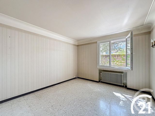 maison à vendre - 6 pièces - 222.85 m2 - ROBION - 84 - PROVENCE-ALPES-COTE-D-AZUR - Century 21 Coeur De Provence