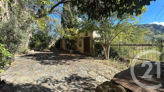 Afficher la photo en grand maison à vendre - 7 pièces - 153.0 m2 - ROBION - 84 - PROVENCE-ALPES-COTE-D-AZUR - Century 21 Coeur De Provence