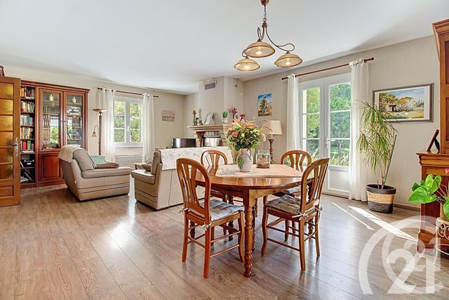 maison à vendre - 5 pièces - 126.5 m2 - ROBION - 84 - PROVENCE-ALPES-COTE-D-AZUR - Century 21 Coeur De Provence