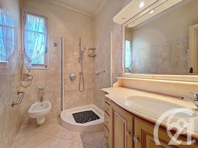 maison à vendre - 5 pièces - 136.68 m2 - CAVAILLON - 84 - PROVENCE-ALPES-COTE-D-AZUR - Century 21 Coeur De Provence