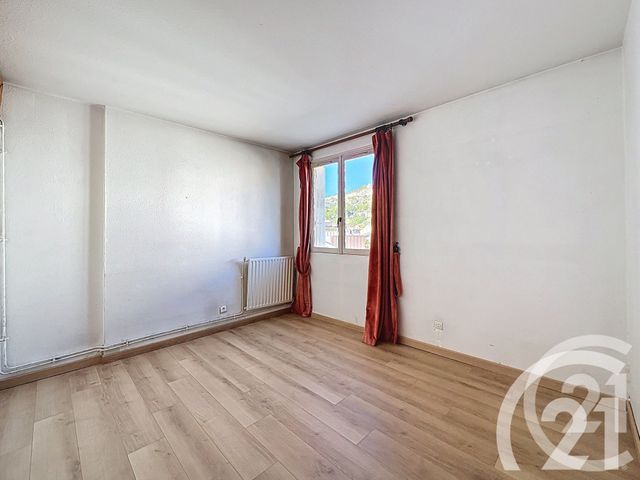 Appartement T3 à vendre - 3 pièces - 76.1 m2 - CAVAILLON - 84 - PROVENCE-ALPES-COTE-D-AZUR - Century 21 Coeur De Provence