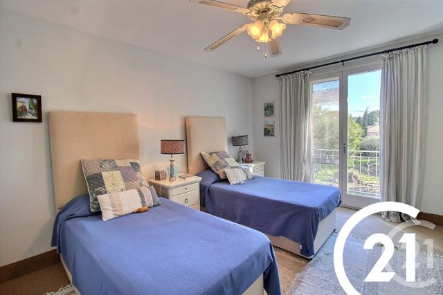 maison à vendre - 10 pièces - 310.0 m2 - CAVAILLON - 84 - PROVENCE-ALPES-COTE-D-AZUR - Century 21 Coeur De Provence