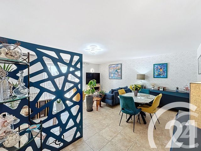 Appartement F4 à vendre - 4 pièces - 90.17 m2 - CAVAILLON - 84 - PROVENCE-ALPES-COTE-D-AZUR - Century 21 Coeur De Provence