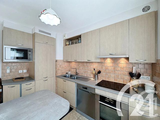 Appartement F4 à vendre - 4 pièces - 90.17 m2 - CAVAILLON - 84 - PROVENCE-ALPES-COTE-D-AZUR - Century 21 Coeur De Provence