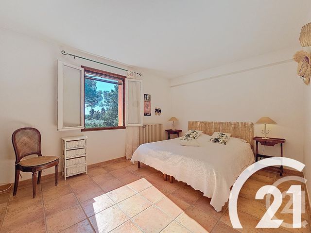 maison à vendre - 7 pièces - 197.47 m2 - TAILLADES - 84 - PROVENCE-ALPES-COTE-D-AZUR - Century 21 Coeur De Provence