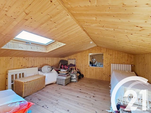 maison à vendre - 7 pièces - 197.47 m2 - TAILLADES - 84 - PROVENCE-ALPES-COTE-D-AZUR - Century 21 Coeur De Provence