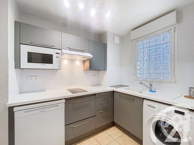 Appartement T2 à louer - 2 pièces - 42.72 m2 - CAVAILLON - 84 - PROVENCE-ALPES-COTE-D-AZUR - Century 21 Coeur De Provence