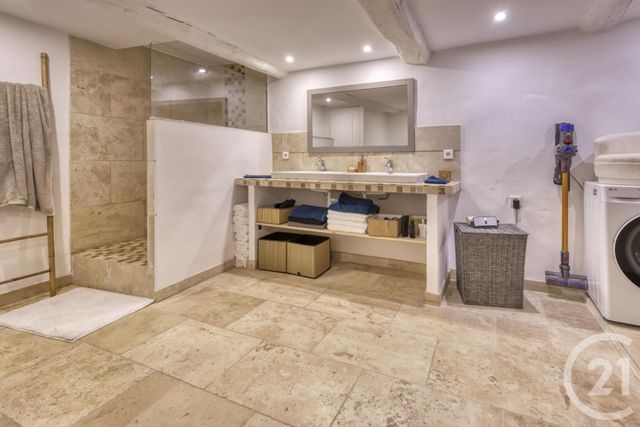 Appartement T3 à vendre - 3 pièces - 84.0 m2 - ROUSSILLON - 84 - PROVENCE-ALPES-COTE-D-AZUR - Century 21 Coeur De Provence