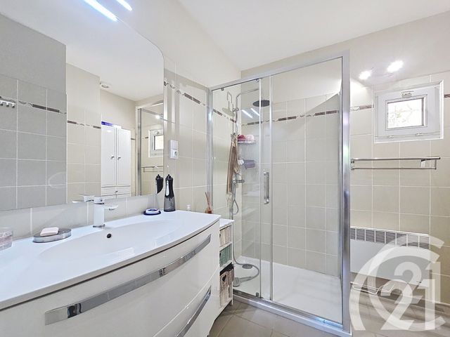 maison à vendre - 4 pièces - 125.73 m2 - TAILLADES - 84 - PROVENCE-ALPES-COTE-D-AZUR - Century 21 Coeur De Provence