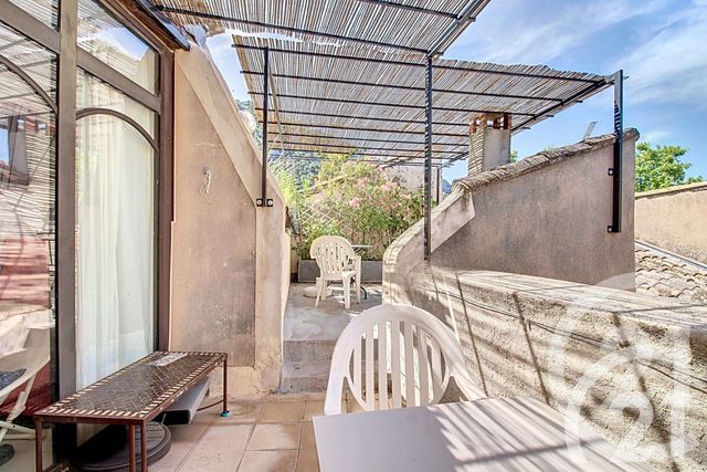 Afficher la photo en grand maison à vendre - 6 pièces - 177.72 m2 - ROBION - 84 - PROVENCE-ALPES-COTE-D-AZUR - Century 21 Coeur De Provence