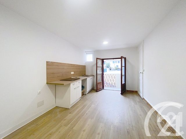 maison à louer - 3 pièces - 60.96 m2 - EYGUIERES - 13 - PROVENCE-ALPES-COTE-D-AZUR - Century 21 Coeur De Provence