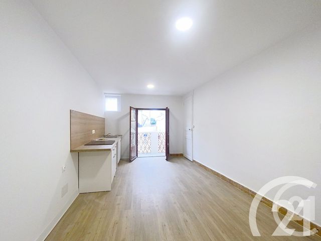 maison à louer - 3 pièces - 60.96 m2 - EYGUIERES - 13 - PROVENCE-ALPES-COTE-D-AZUR - Century 21 Coeur De Provence