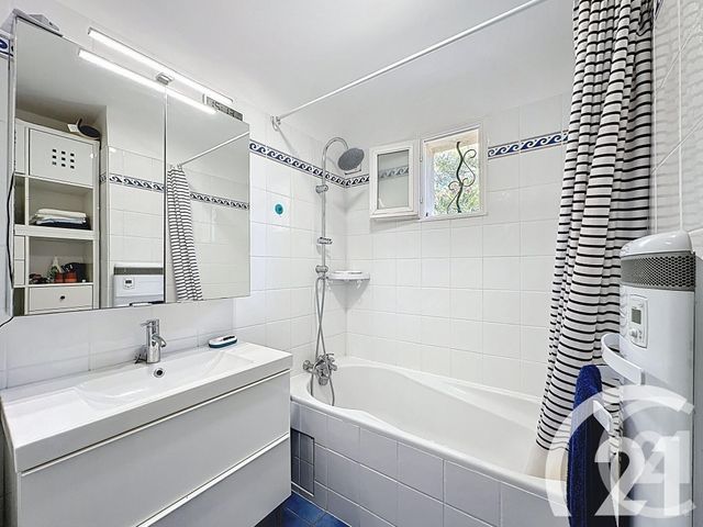 maison à vendre - 6 pièces - 135.0 m2 - CAVAILLON - 84 - PROVENCE-ALPES-COTE-D-AZUR - Century 21 Coeur De Provence