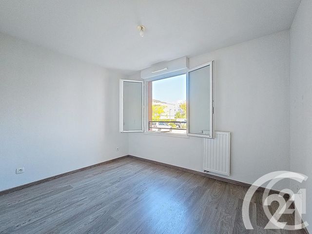 Afficher la photo en grand Appartement T4 à vendre - 4 pièces - 73.01 m2 - CAVAILLON - 84 - PROVENCE-ALPES-COTE-D-AZUR - Century 21 Coeur De Provence