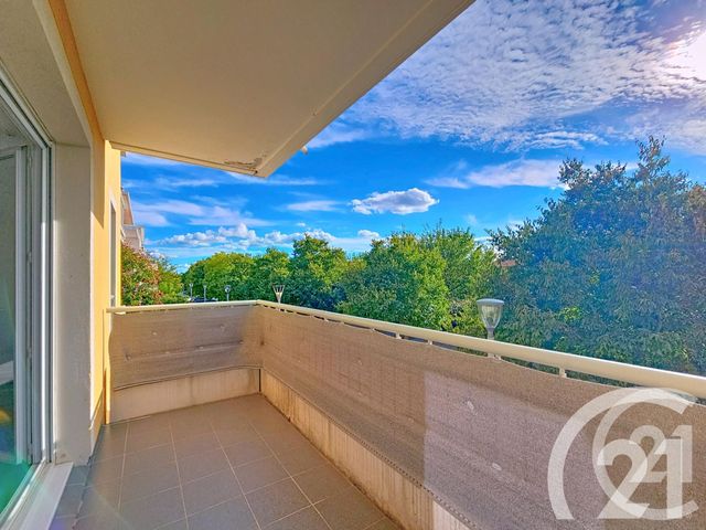 Appartement T3 à vendre - 3 pièces - 68.45 m2 - CAVAILLON - 84 - PROVENCE-ALPES-COTE-D-AZUR - Century 21 Coeur De Provence