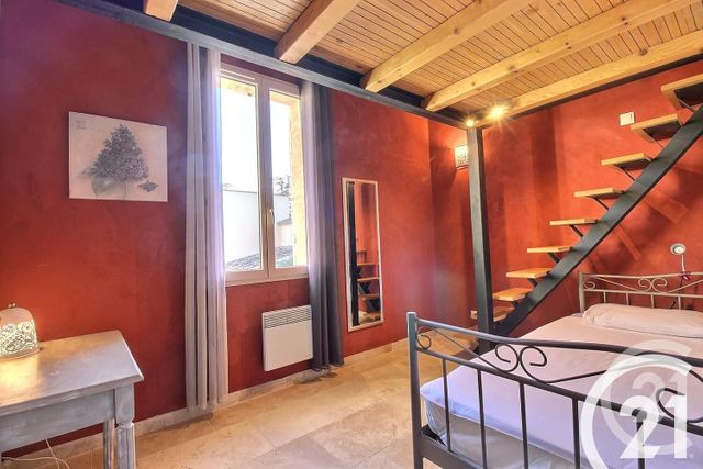 Afficher la photo en grand maison à louer - 3 pièces - 65.0 m2 - TAILLADES - 84 - PROVENCE-ALPES-COTE-D-AZUR - Century 21 Coeur De Provence