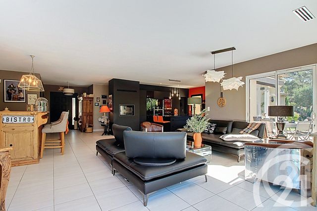 maison à vendre - 5 pièces - 185.0 m2 - CAVAILLON - 84 - PROVENCE-ALPES-COTE-D-AZUR - Century 21 Coeur De Provence