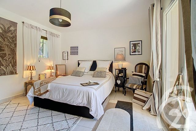 maison à vendre - 5 pièces - 185.0 m2 - CAVAILLON - 84 - PROVENCE-ALPES-COTE-D-AZUR - Century 21 Coeur De Provence