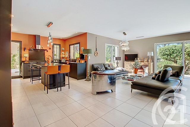 maison à vendre - 5 pièces - 185.0 m2 - CAVAILLON - 84 - PROVENCE-ALPES-COTE-D-AZUR - Century 21 Coeur De Provence