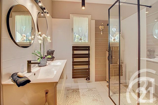 maison à vendre - 5 pièces - 185.0 m2 - CAVAILLON - 84 - PROVENCE-ALPES-COTE-D-AZUR - Century 21 Coeur De Provence