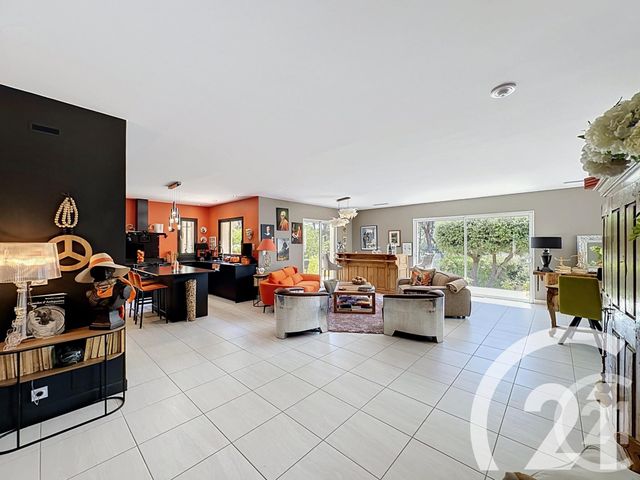 maison à vendre - 5 pièces - 185.0 m2 - CAVAILLON - 84 - PROVENCE-ALPES-COTE-D-AZUR - Century 21 Coeur De Provence