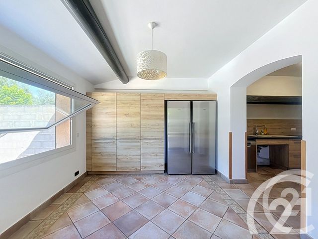 maison à louer - 6 pièces - 189.44 m2 - CAVAILLON - 84 - PROVENCE-ALPES-COTE-D-AZUR - Century 21 Coeur De Provence