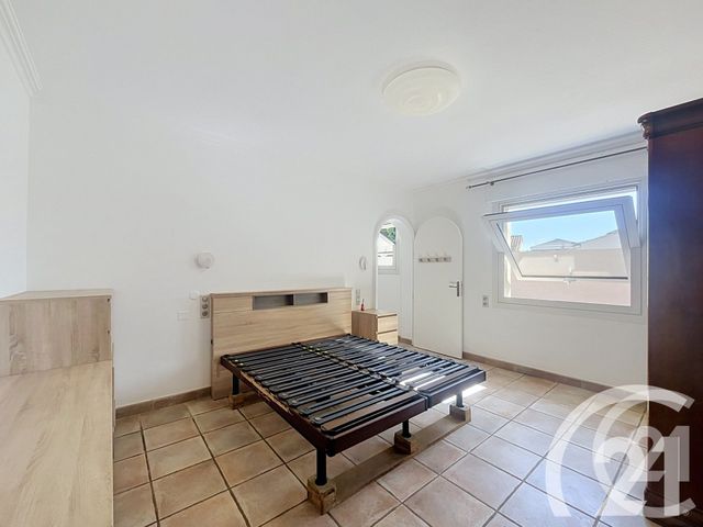 maison à louer - 6 pièces - 189.44 m2 - CAVAILLON - 84 - PROVENCE-ALPES-COTE-D-AZUR - Century 21 Coeur De Provence