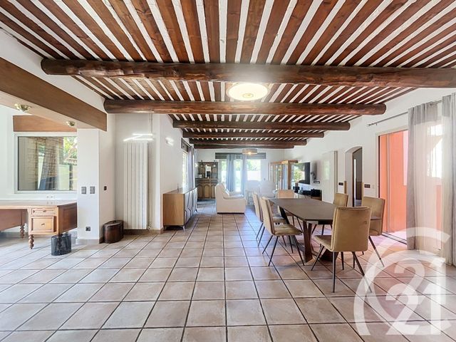 maison à louer - 6 pièces - 189.44 m2 - CAVAILLON - 84 - PROVENCE-ALPES-COTE-D-AZUR - Century 21 Coeur De Provence