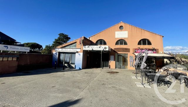 Immeuble à vendre ROBION