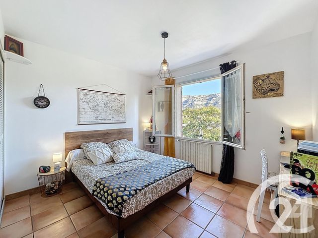 maison à vendre - 5 pièces - 110.2 m2 - TAILLADES - 84 - PROVENCE-ALPES-COTE-D-AZUR - Century 21 Coeur De Provence